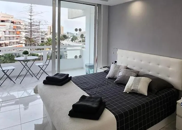 Americas Evening Escape *